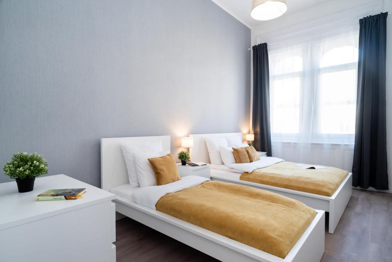 Large Apartment At Perfect Central Location Budapest Exterior foto