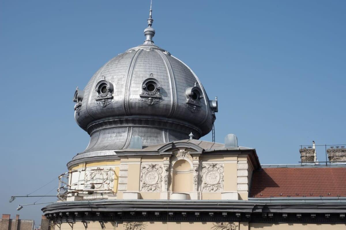 Large Apartment At Perfect Central Location Budapest Exterior foto